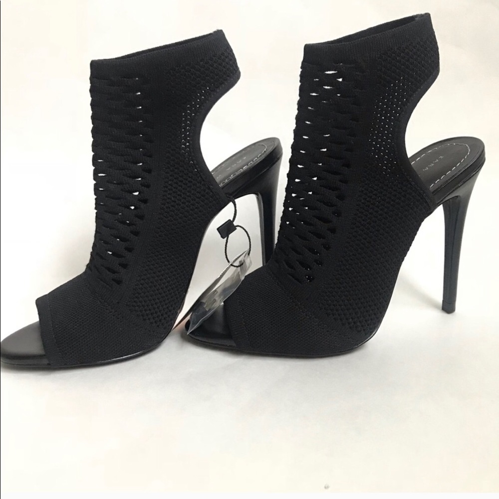 NWT Zara Neoprene Knit Black Heels